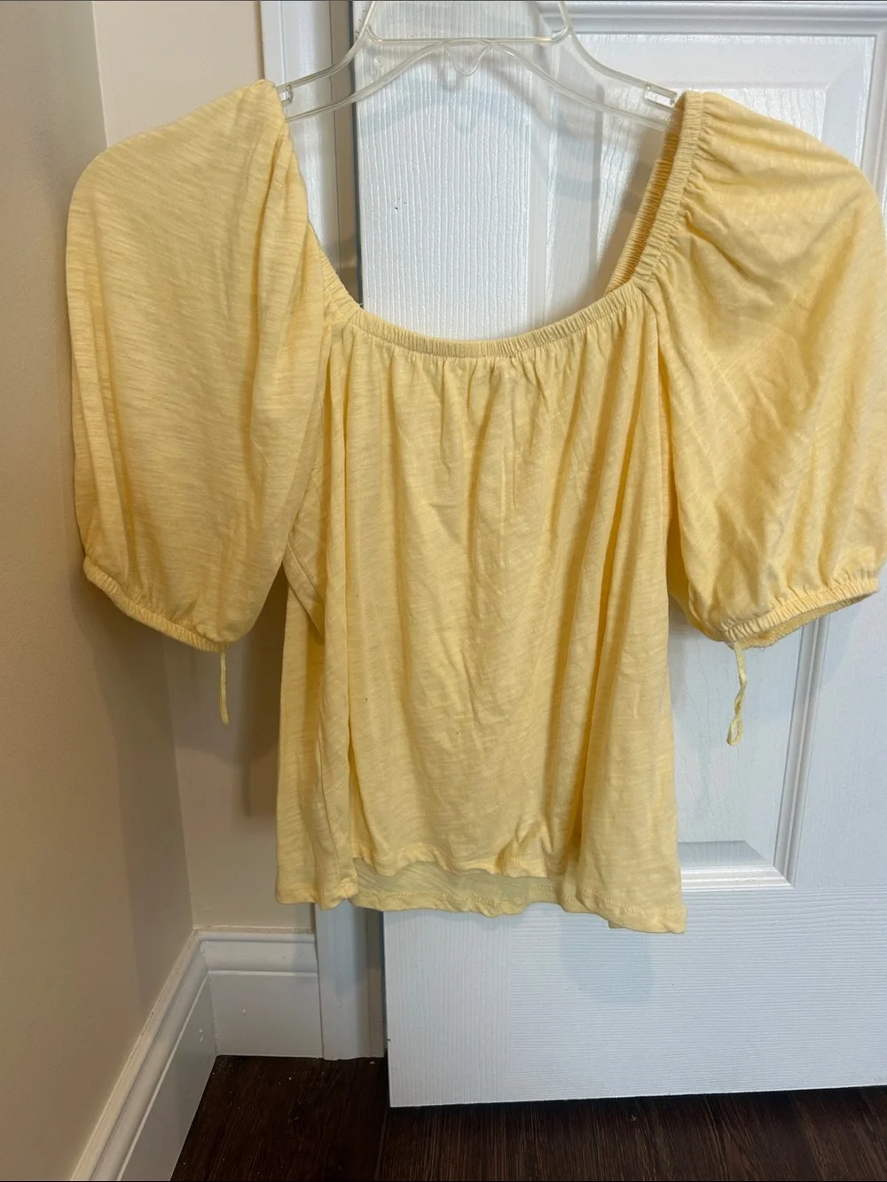 Old Navy Light Yellow Puff Sleeve Square Neck Blouse